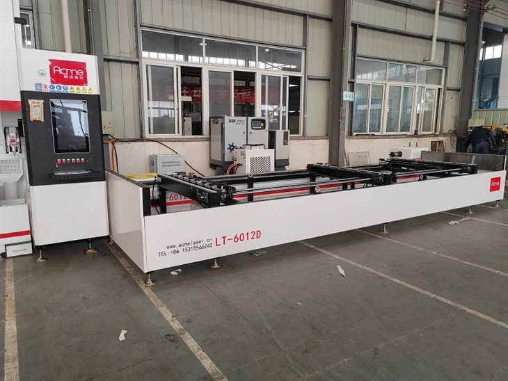 1000W Pipe Laser Cutter